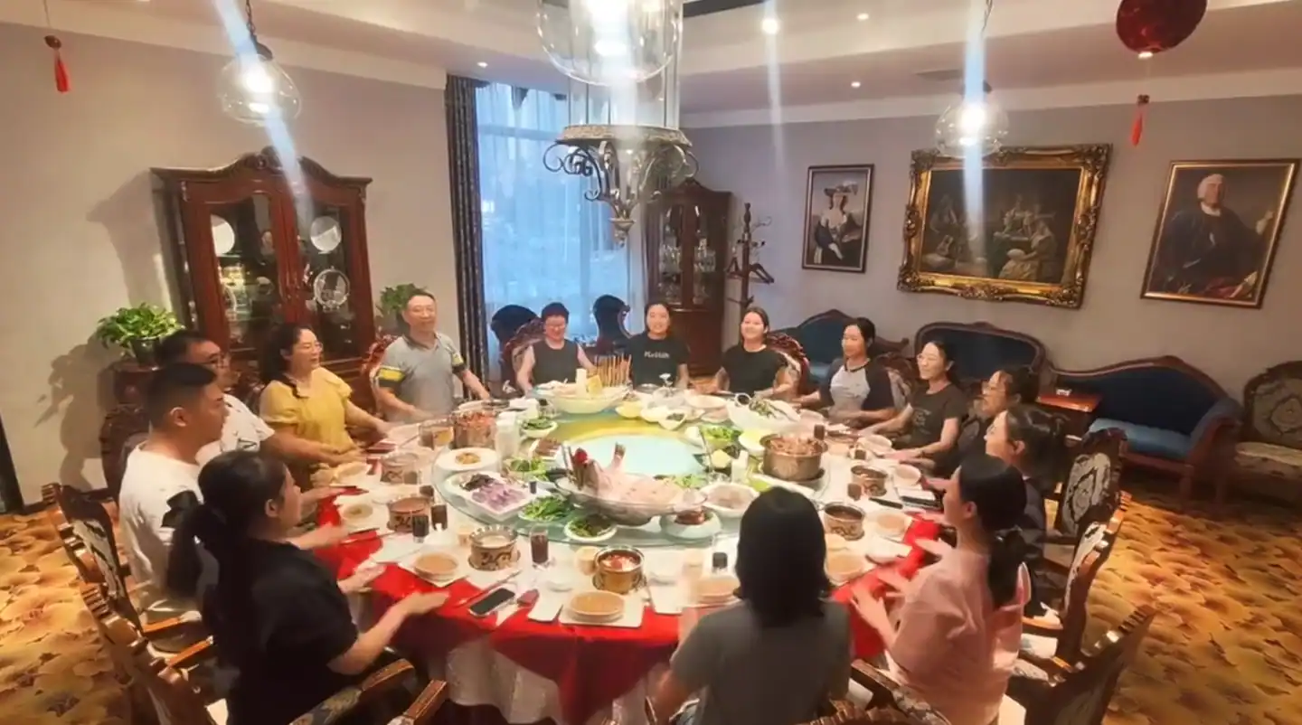 2025.08.19 医师节专属答谢晚宴相关照片